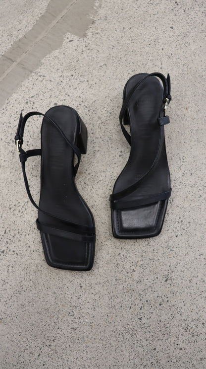 Bronwyn Heels 39