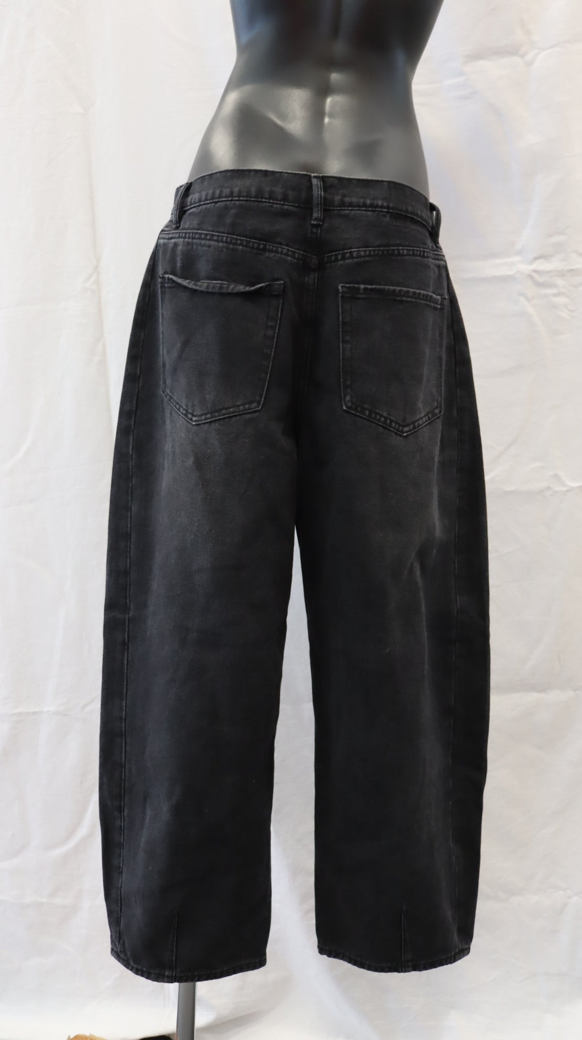 AMONG THE BRAVE Jeans 12