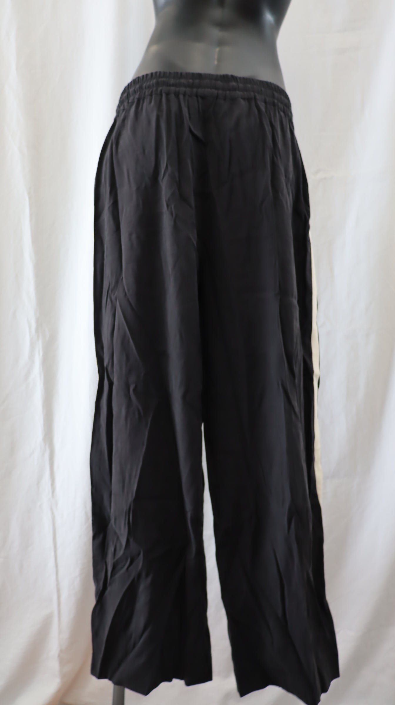 stories be told Pants 12