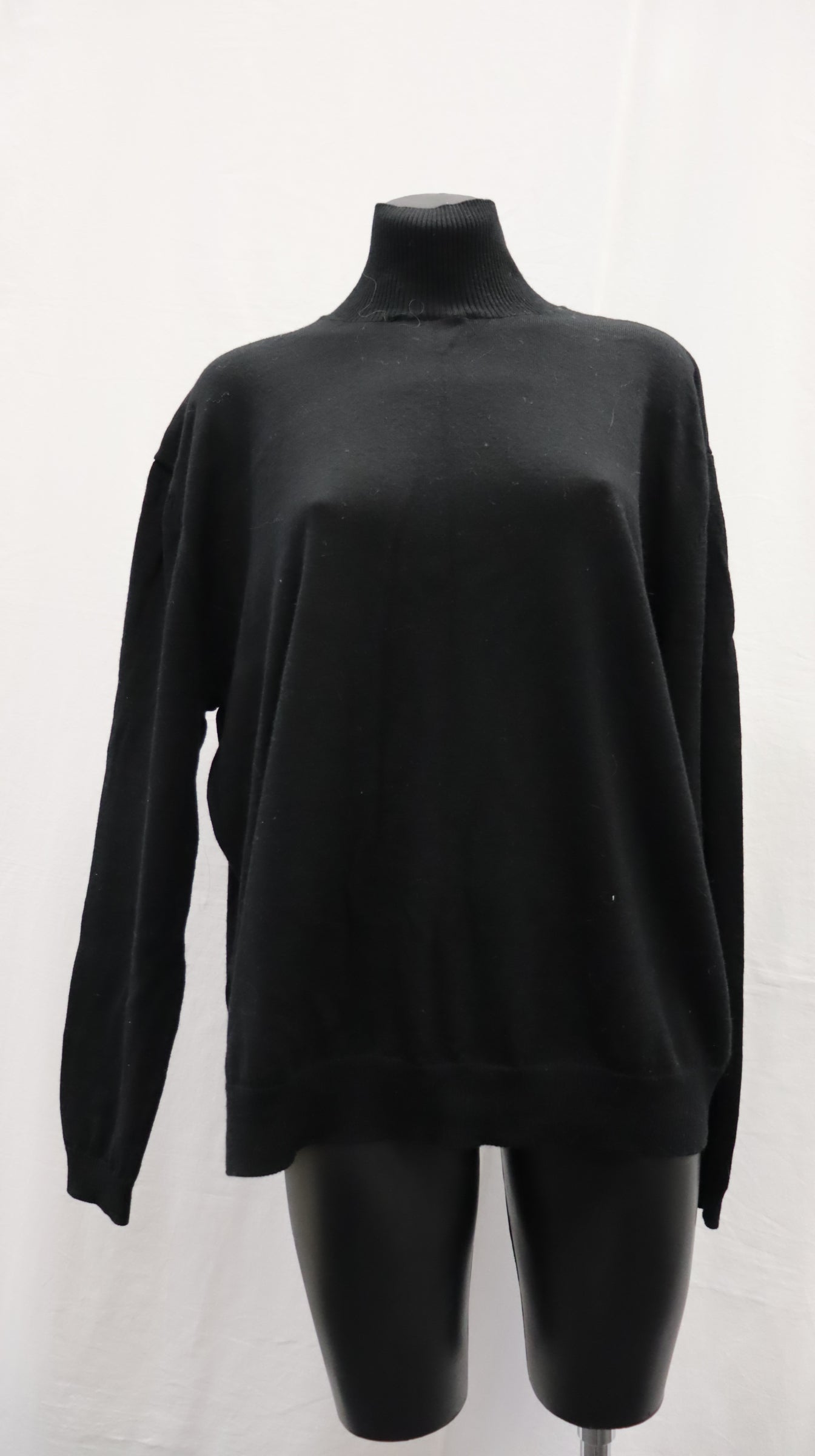 moochi Knit L