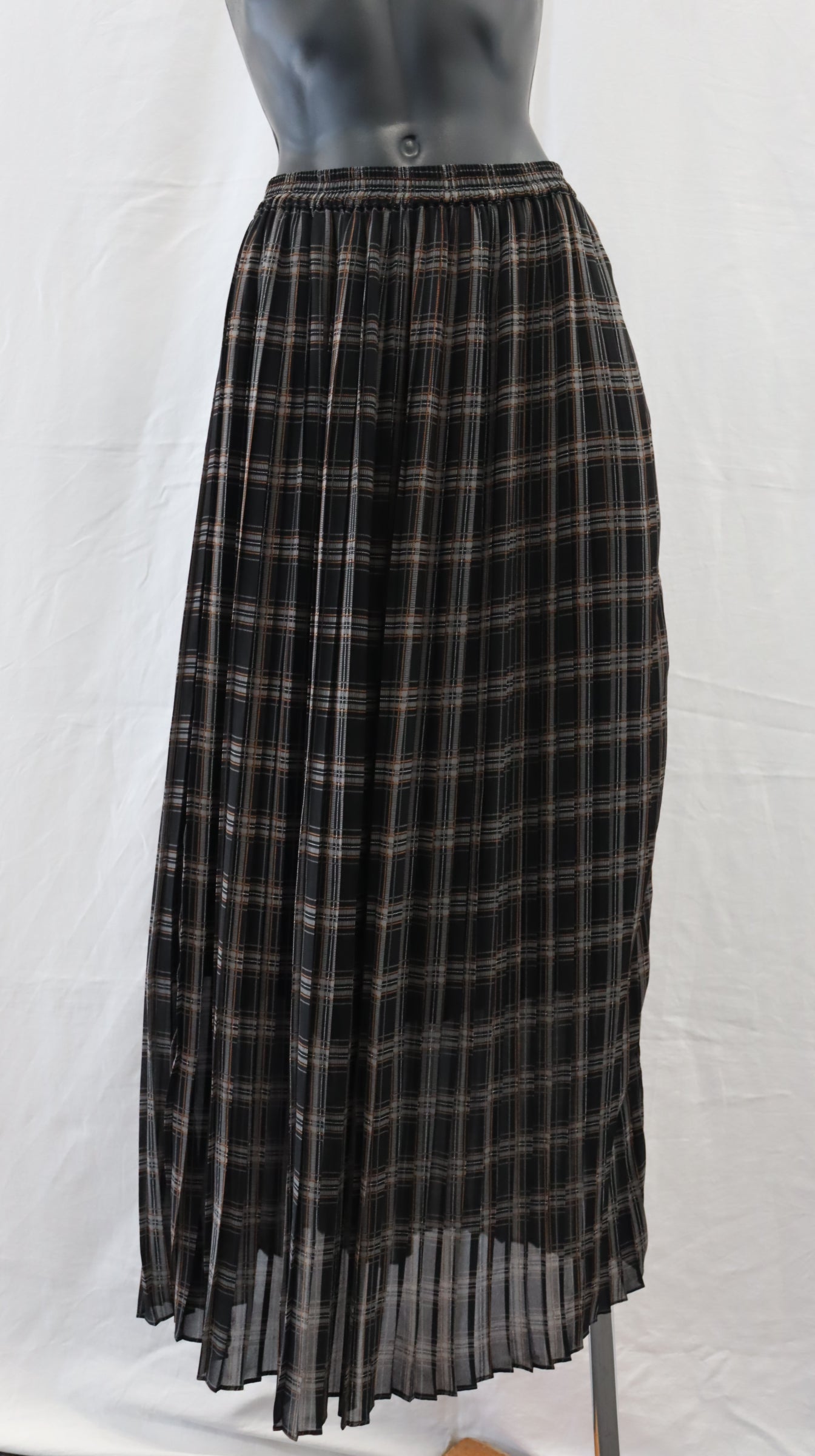 M A X Maxi Skirt 10