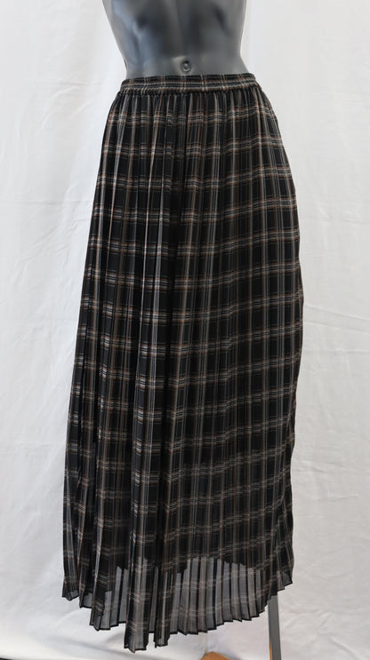 M A X Maxi Skirt 10