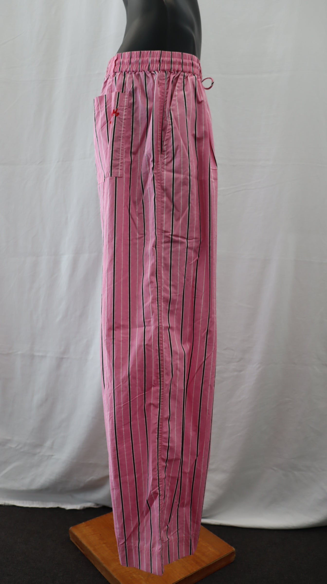 DAMSON MADDER. Pants 14