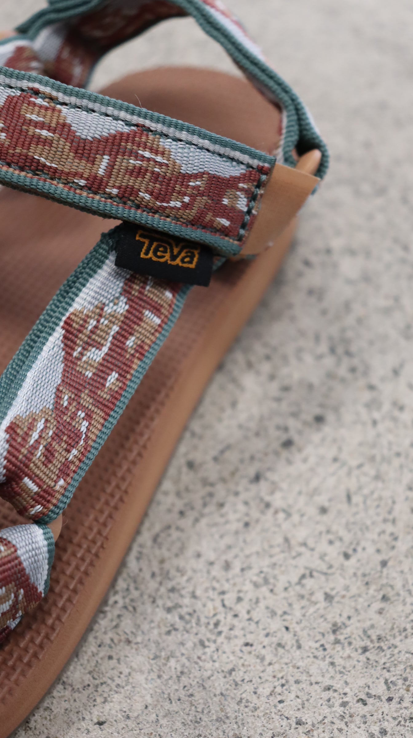 Teva Sandals 39