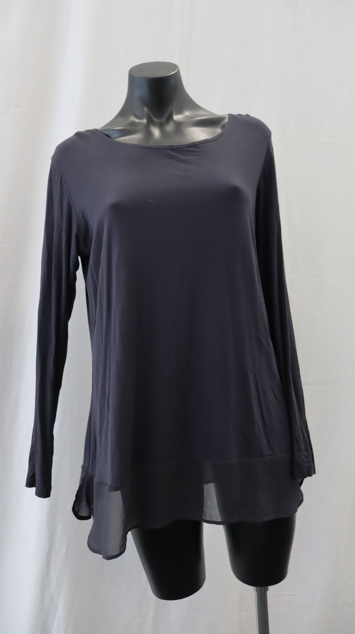 Sills Long Sleeve 12