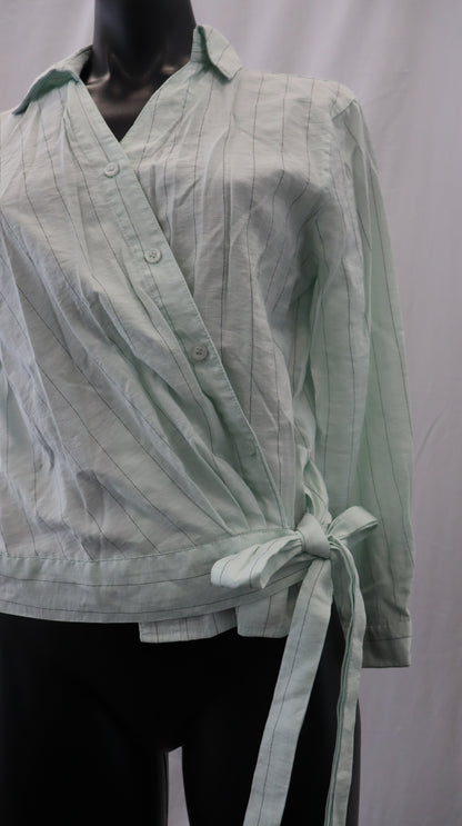 november Button Up xs