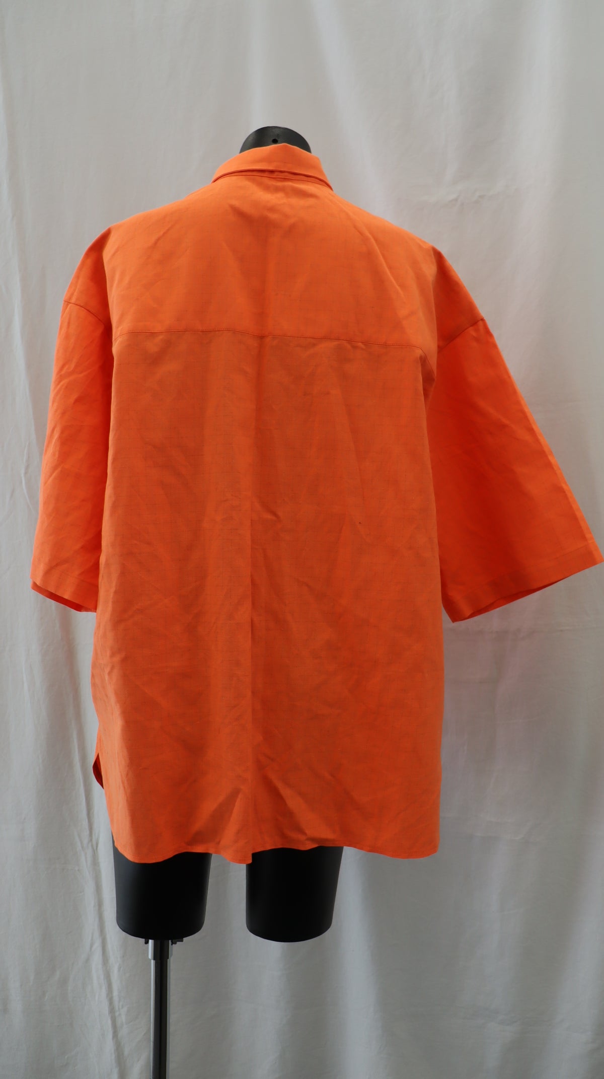 M A N E Project Button Up M - L