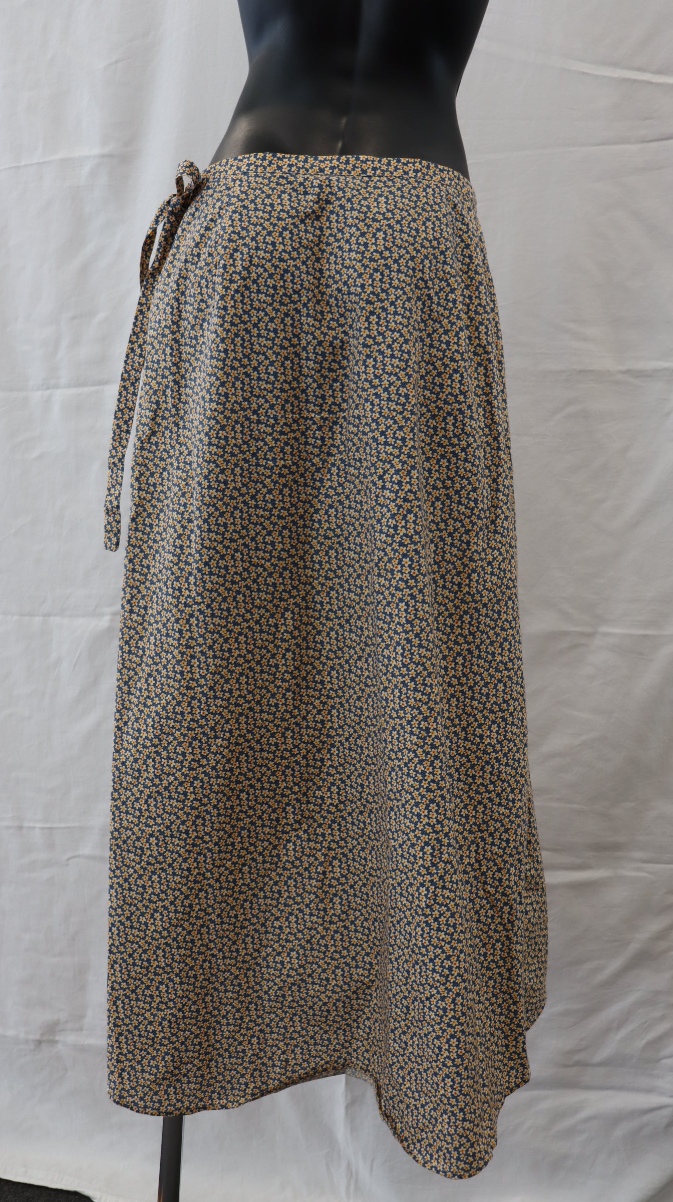 tuesday Maxi Skirt M