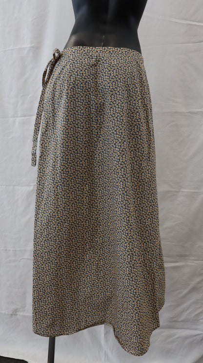 tuesday Maxi Skirt M