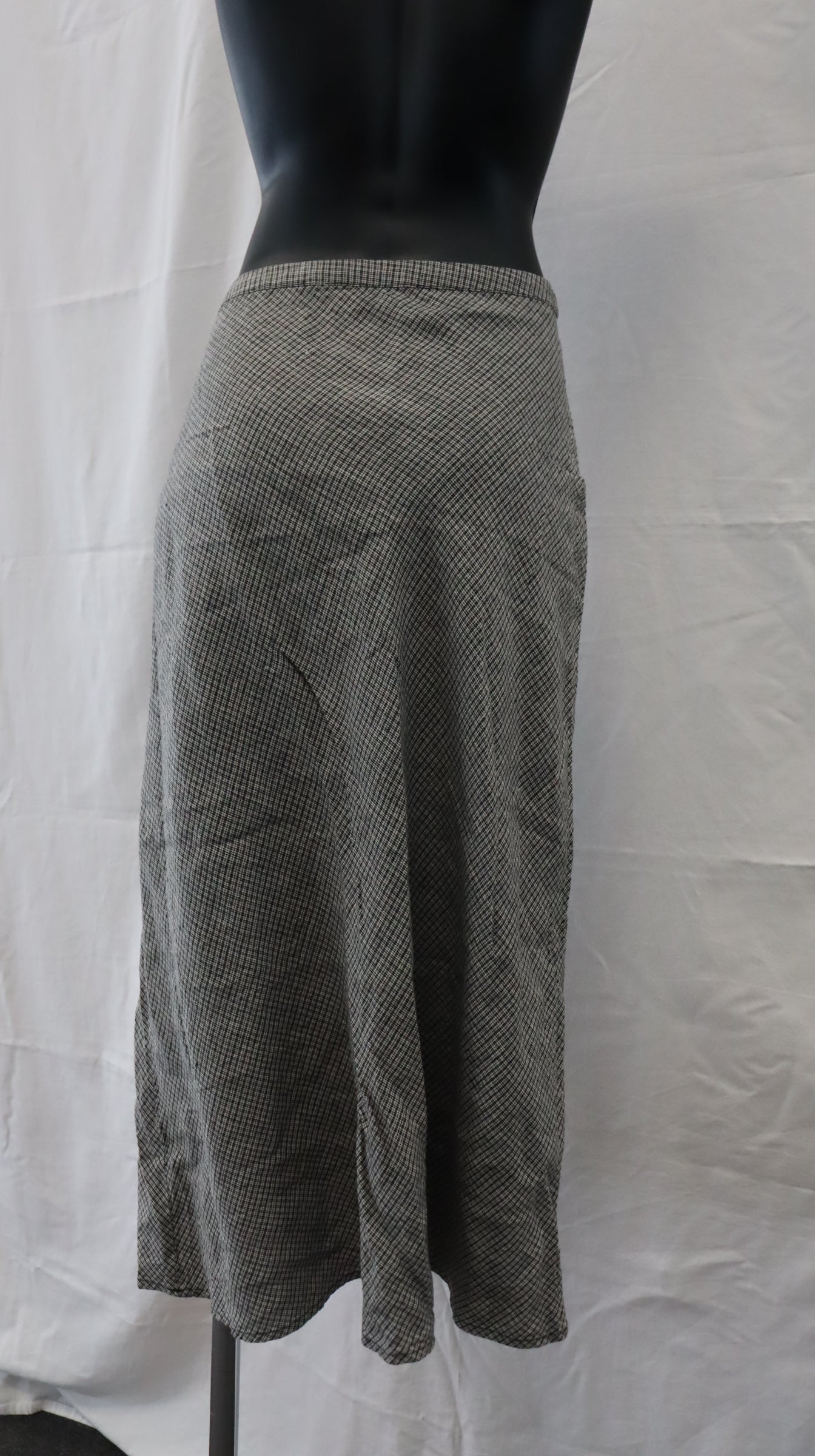 M A X Midi Skirt 14