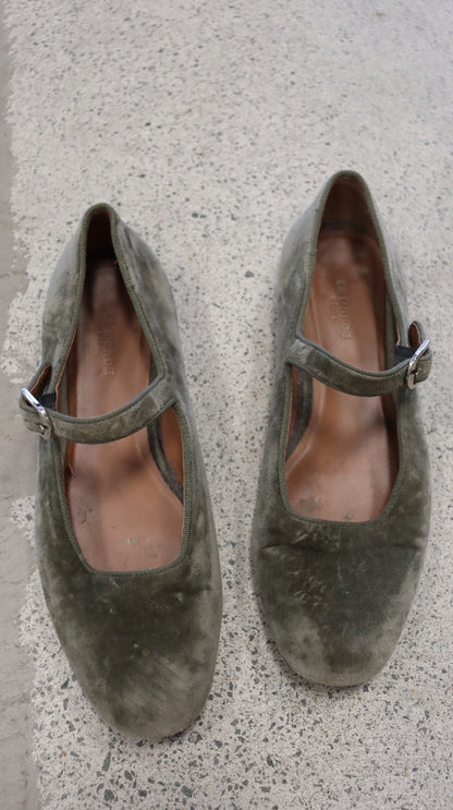 Le Monde Beryl Flats 38
