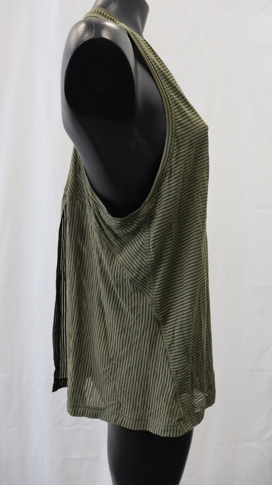 lululemon singlet M