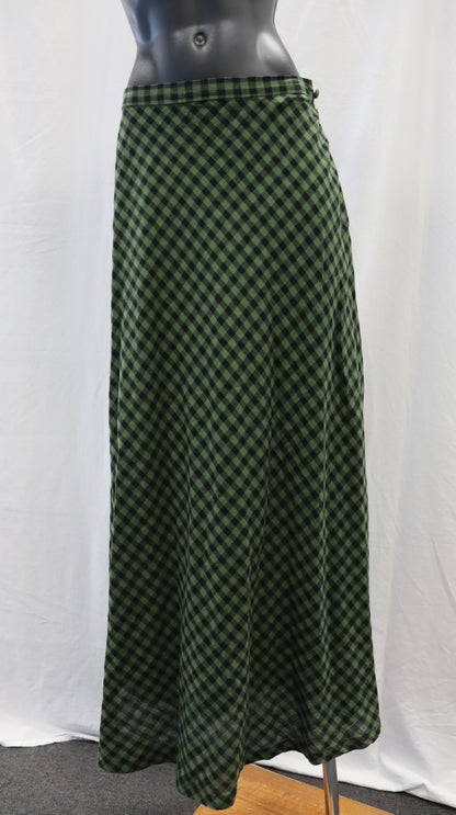 M A X Maxi Skirt 10