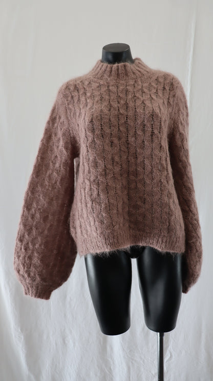 MARLE Knit 8