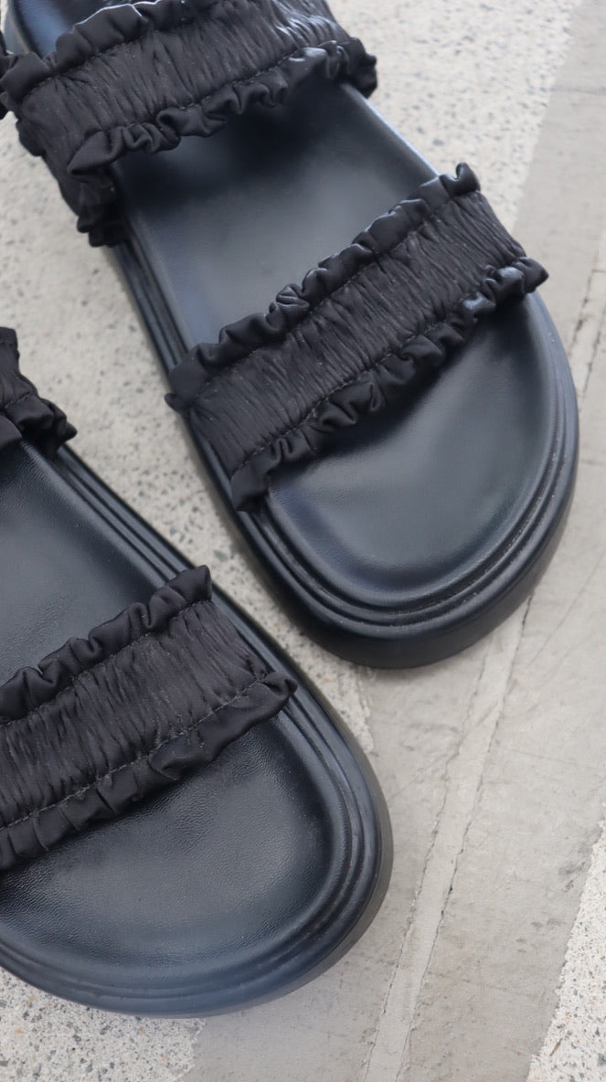 Tony Bianco Sandals 39