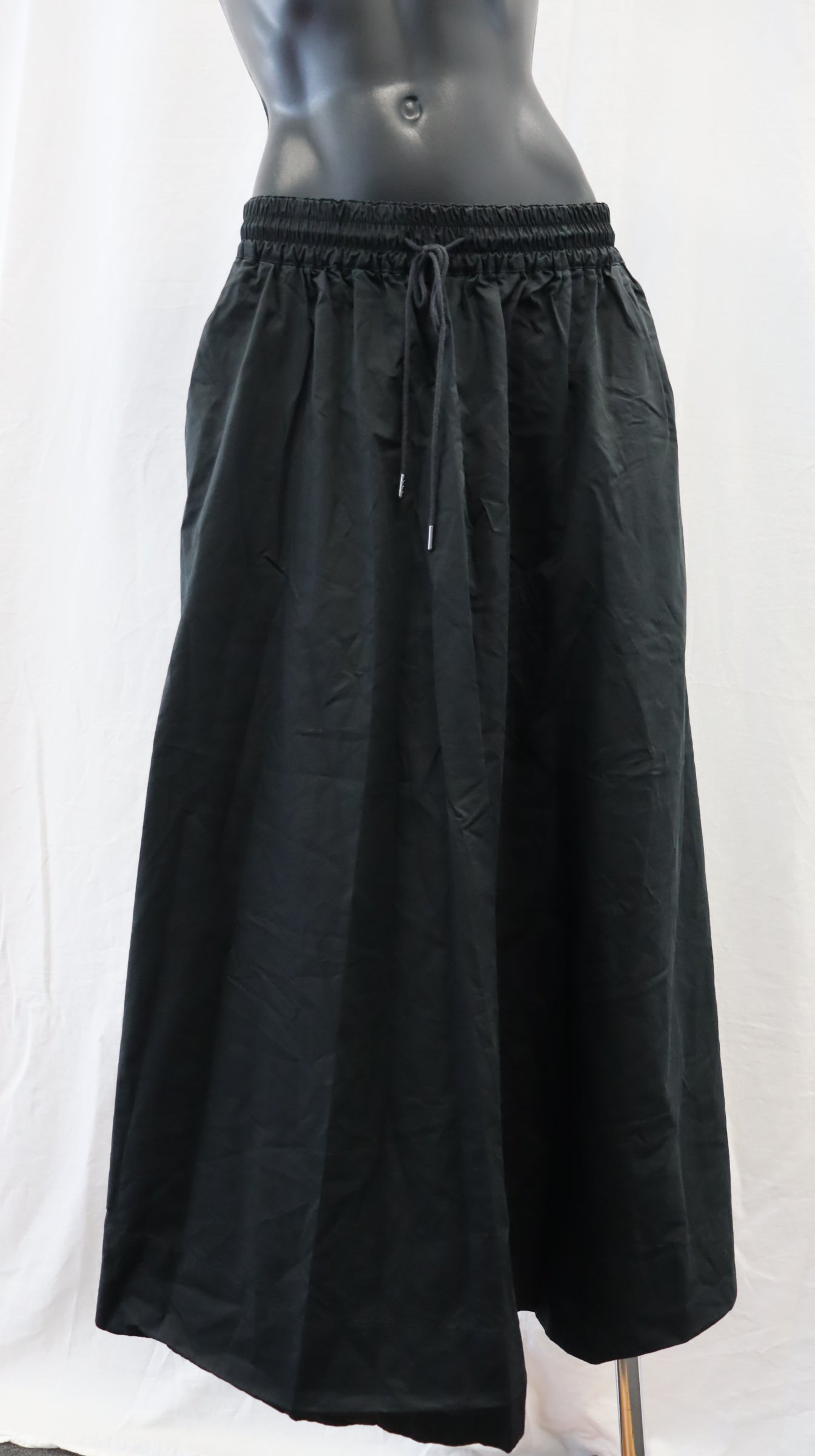 M A X Maxi Skirt S