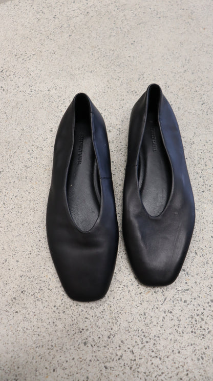 ASSEMBLY LABEL Flats 37