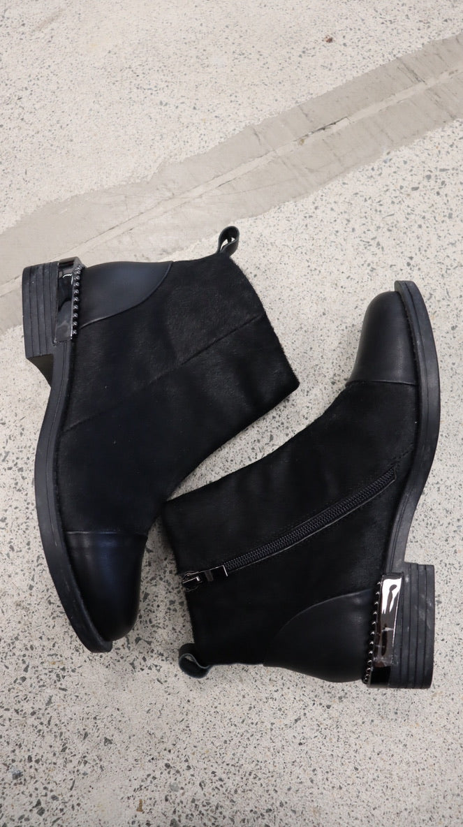 minx Boots 38