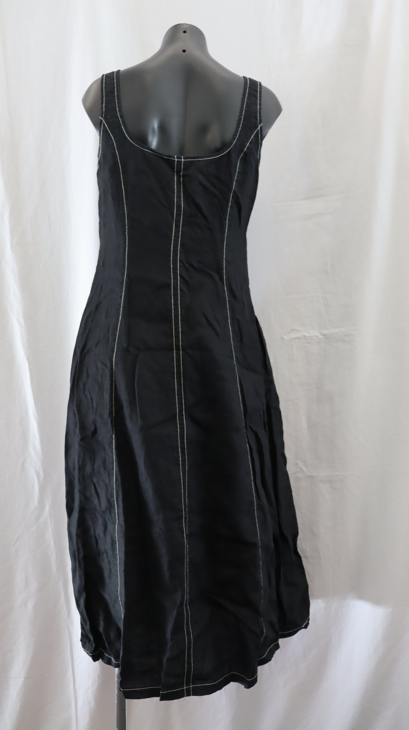 M A X Maxi Dress 10