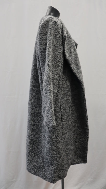 B L A K L U X E Coat 10