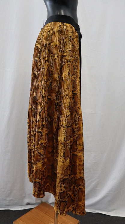 moochi Midi Skirt 12