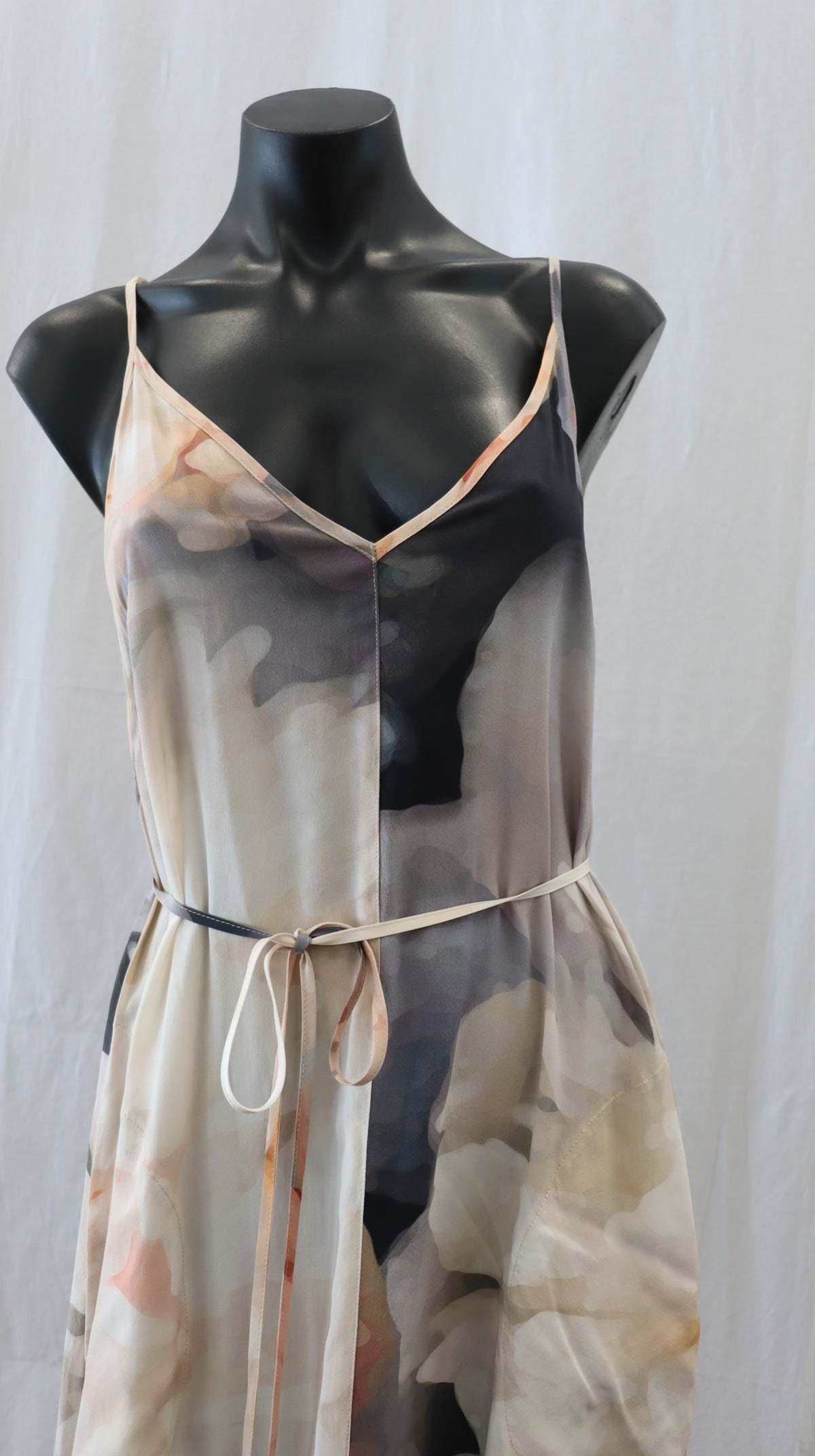 juliette hogan Maxi Dress 10