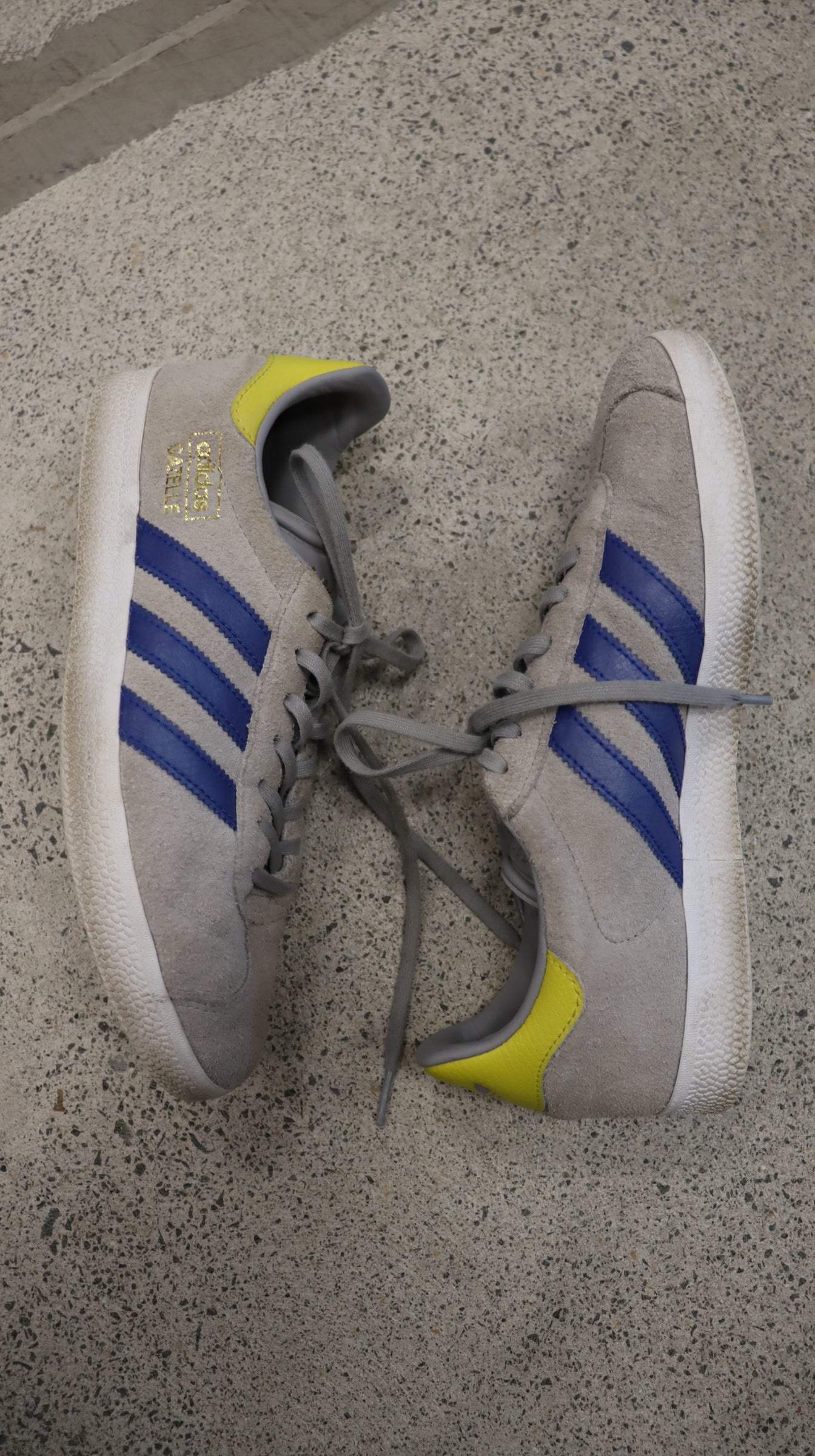 adidas Sneaker 6 1/2