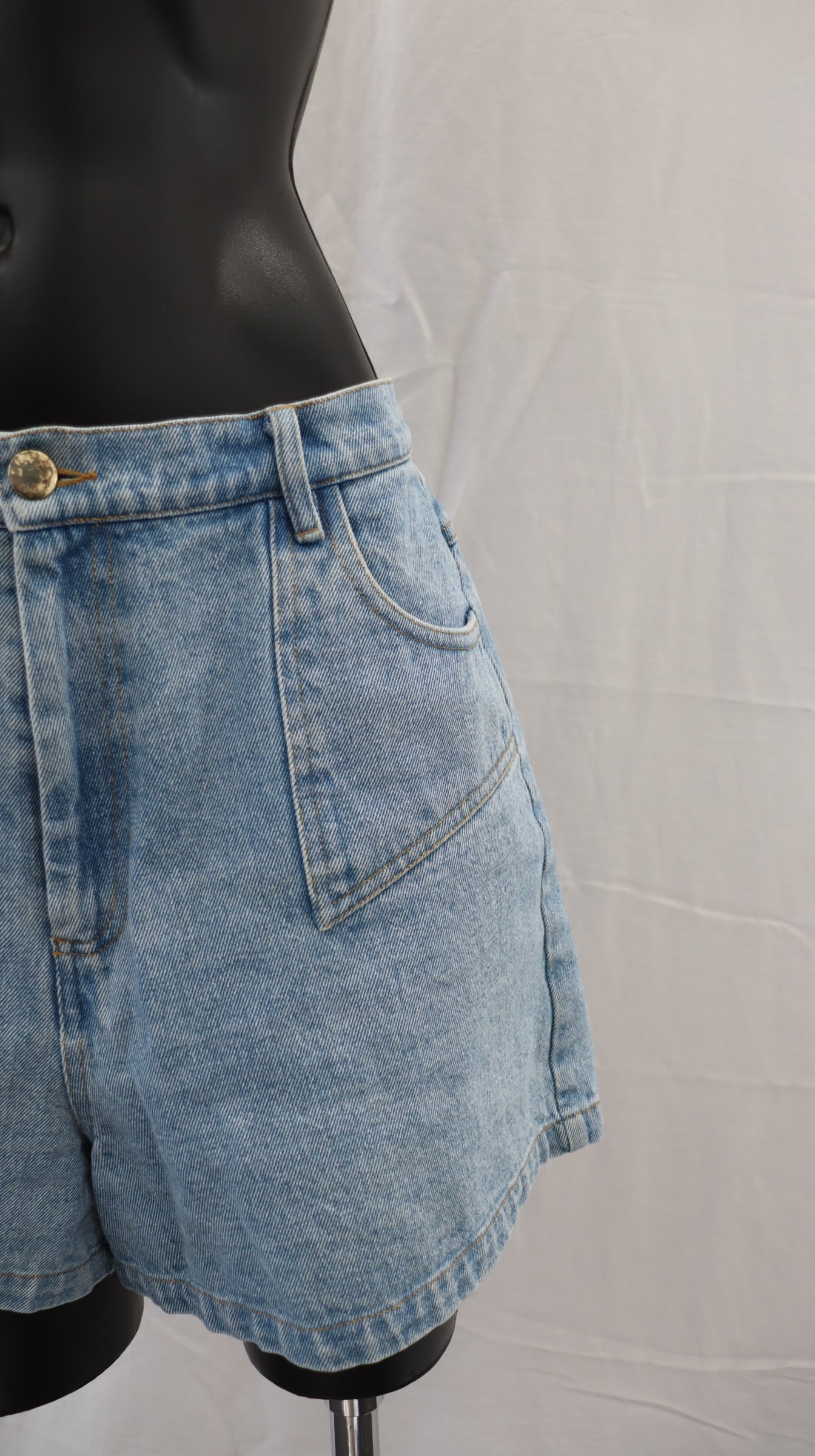 RUBY Shorts 14