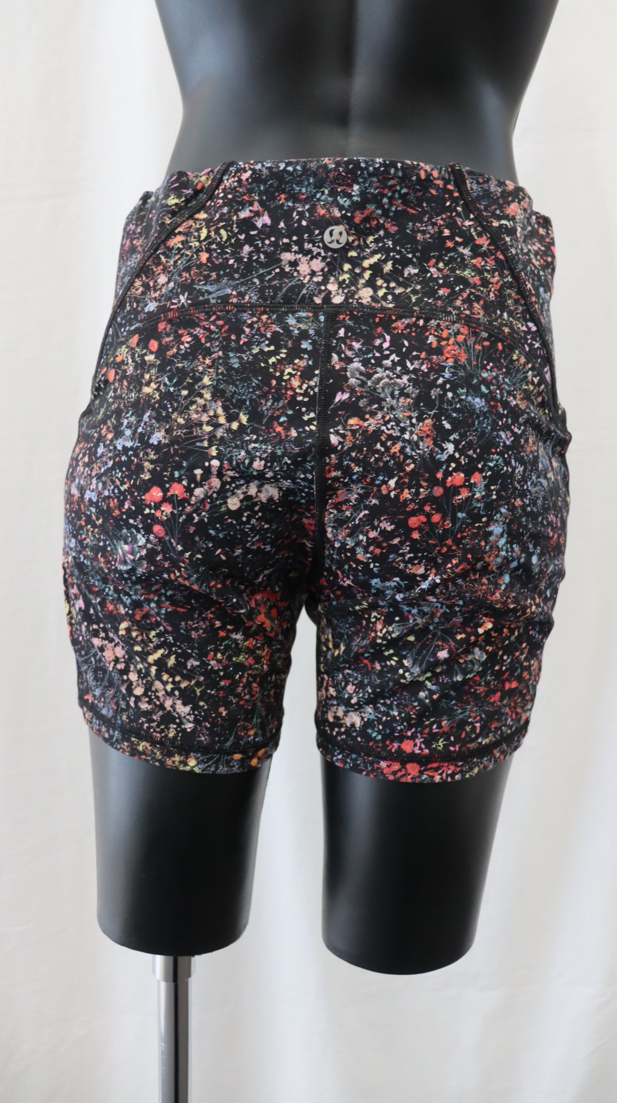 lululemon Shorts 14