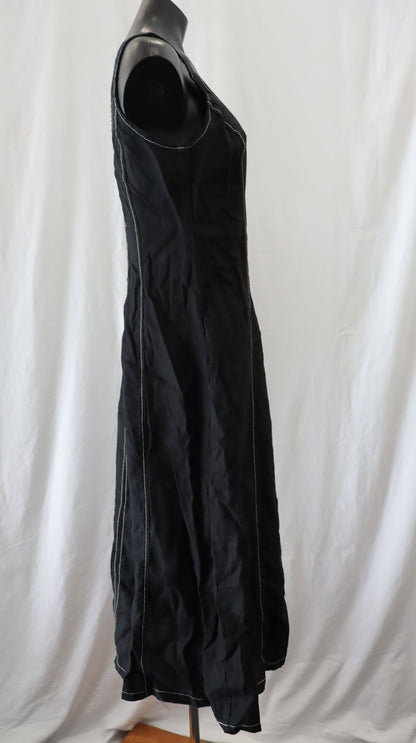 M A X Maxi Dress 10