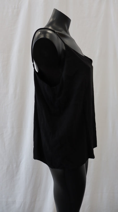 M A X singlet 16