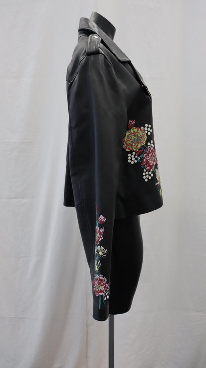CURATE Jacket 14