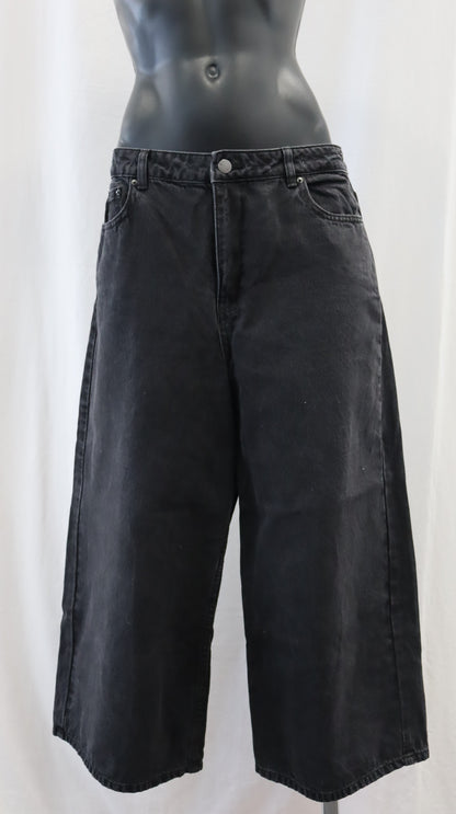 M A X Jeans 10