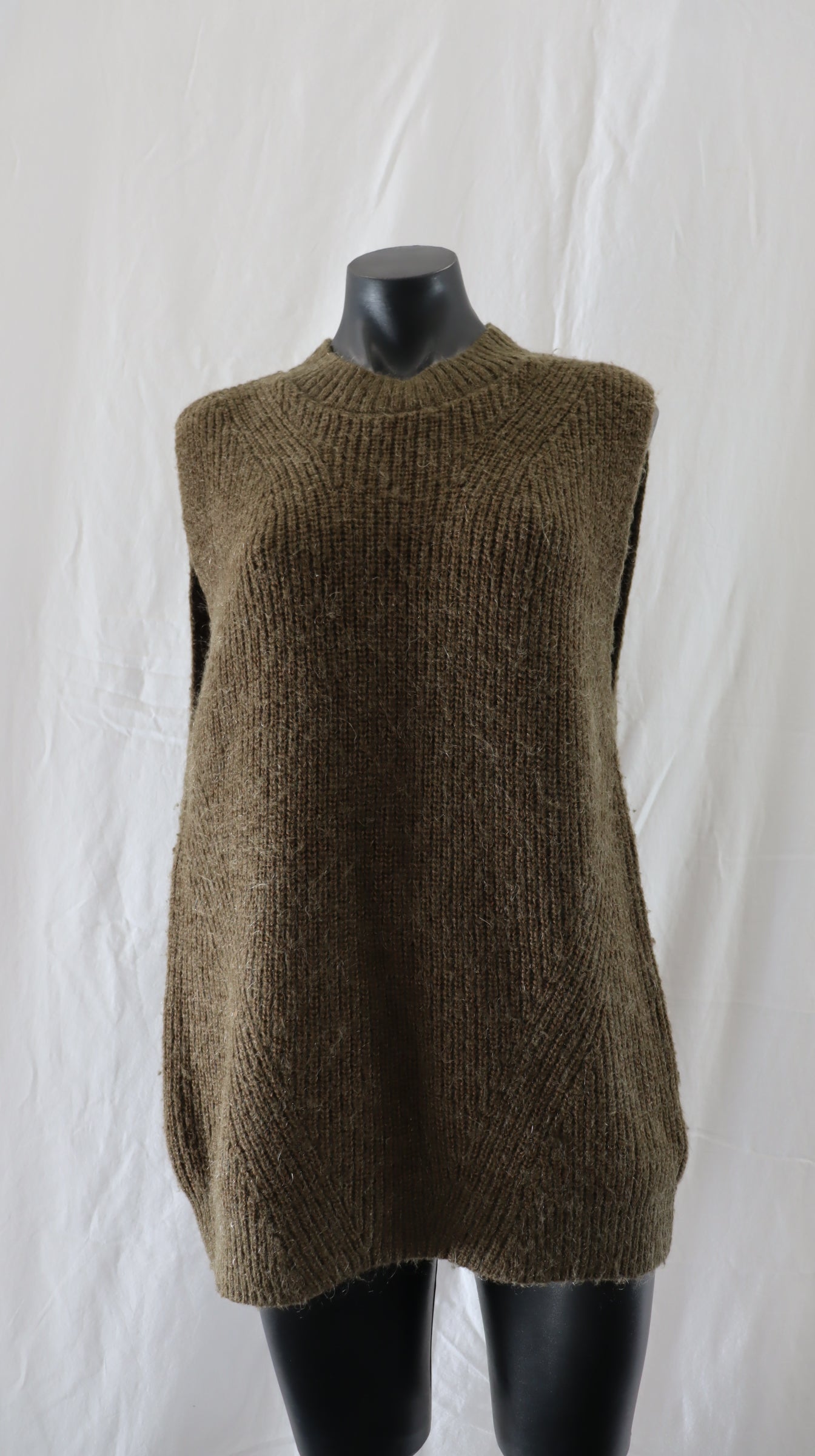 moochi Vest S