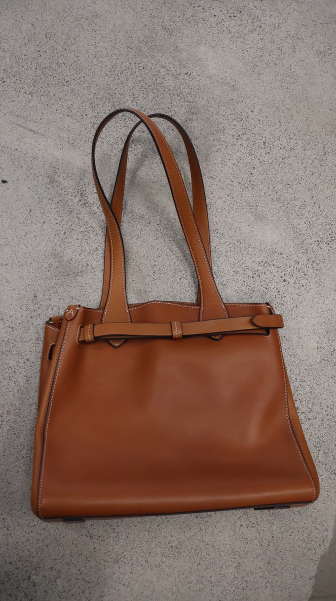 *NO TAG handbag N/A