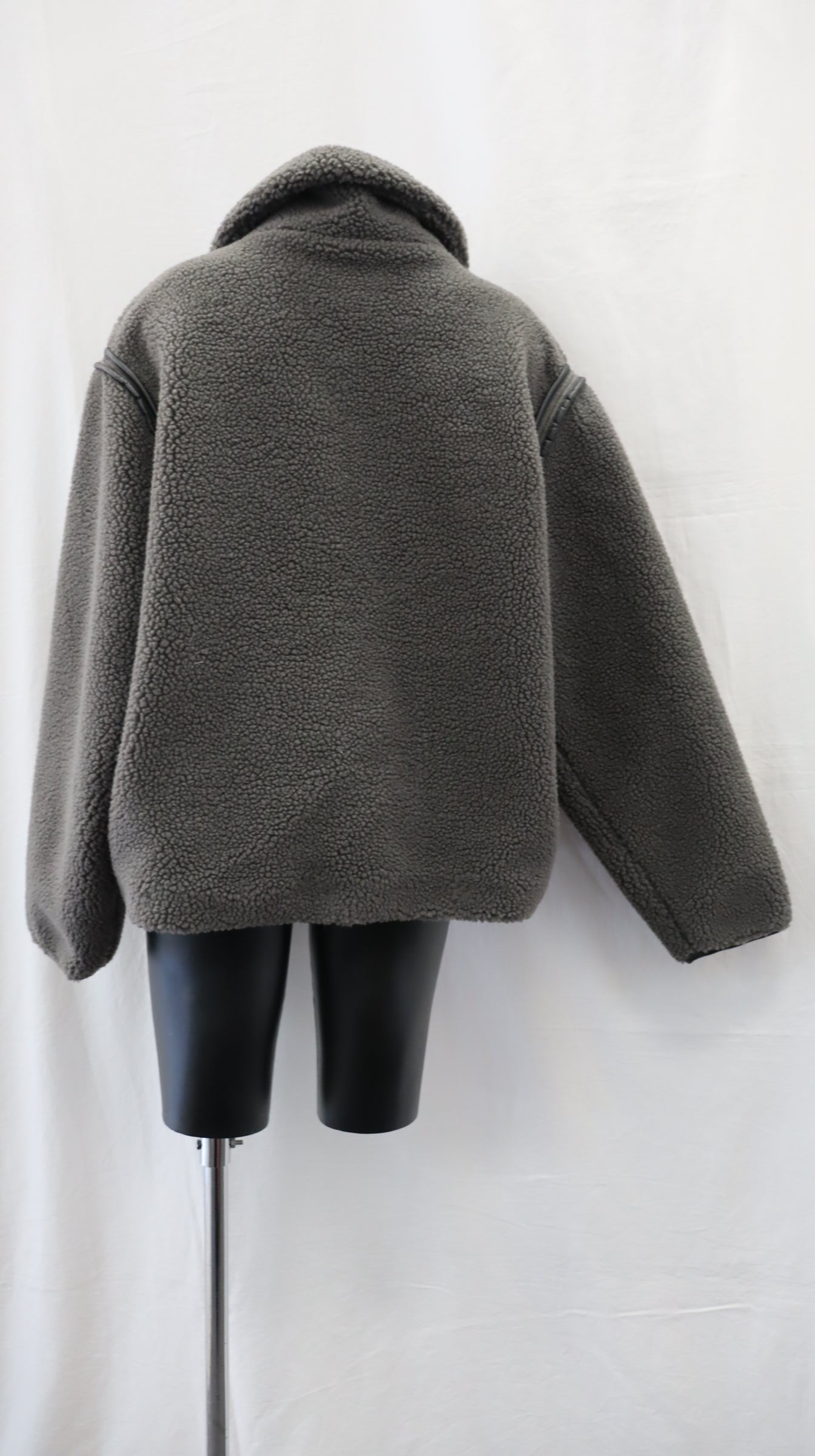 moochi Jacket L
