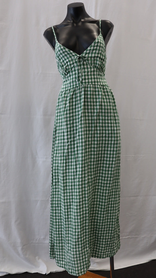 M A X Maxi Dress 10