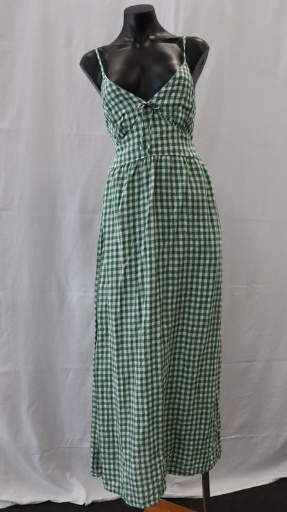 M A X Maxi Dress 10