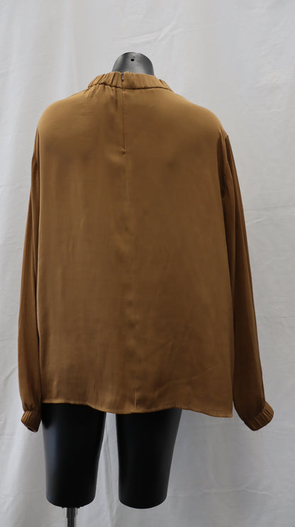 Gregory Blouse 10