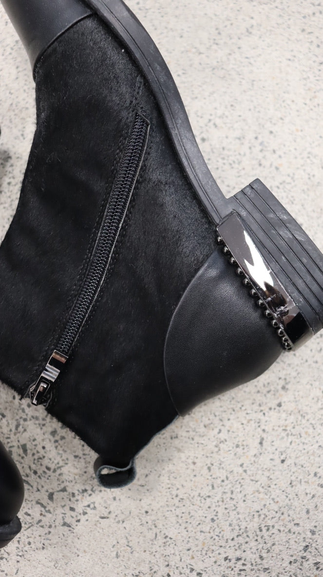 minx Boots 38
