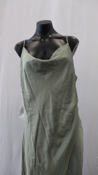 FOREVER NEW Maxi Dress 16