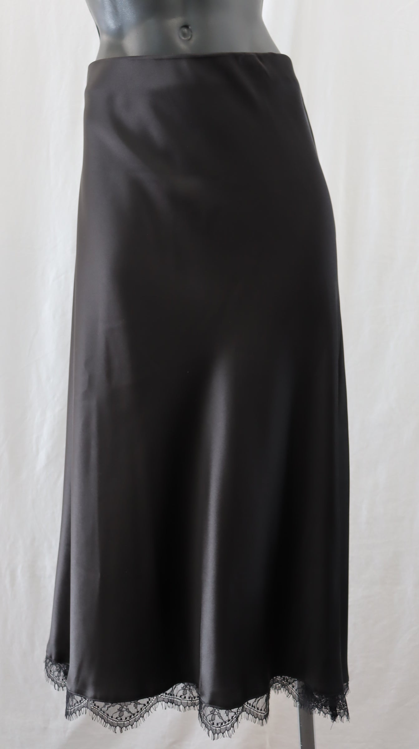 ZARA Midi Skirt XXL