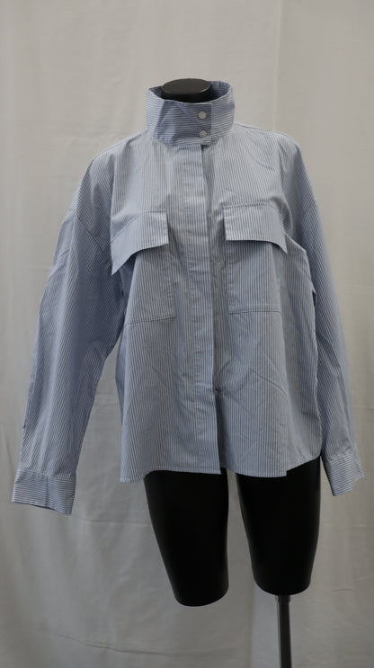 Uniqlo Button Up L