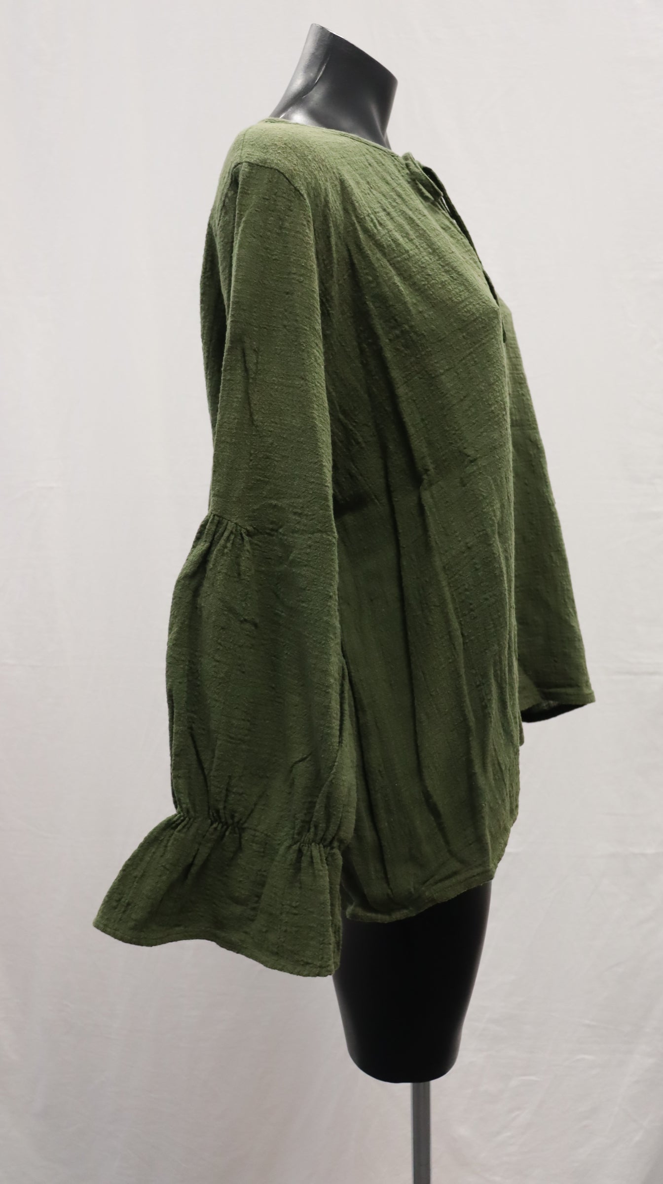 BLAK L O V E Blouse 16