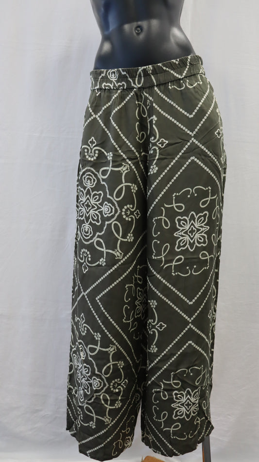 COUNTRY ROAD Pants 10