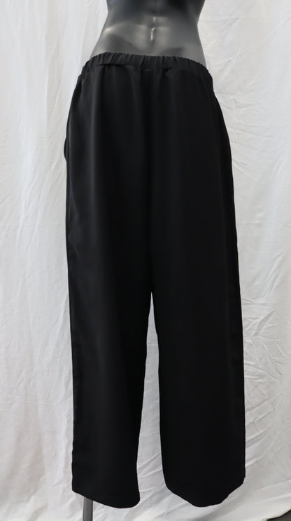 NES Pants M