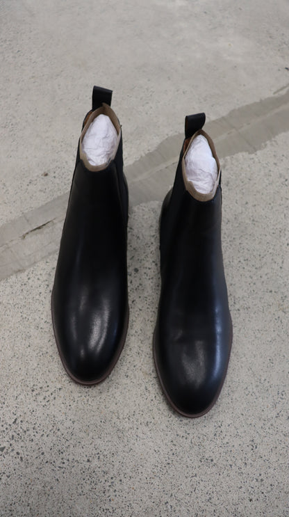 eos Boots 40