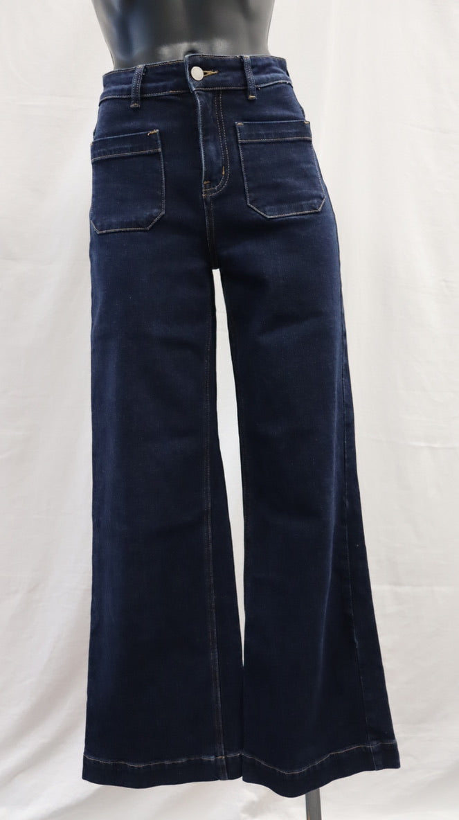 AMONG THE BRAVE Jeans 6