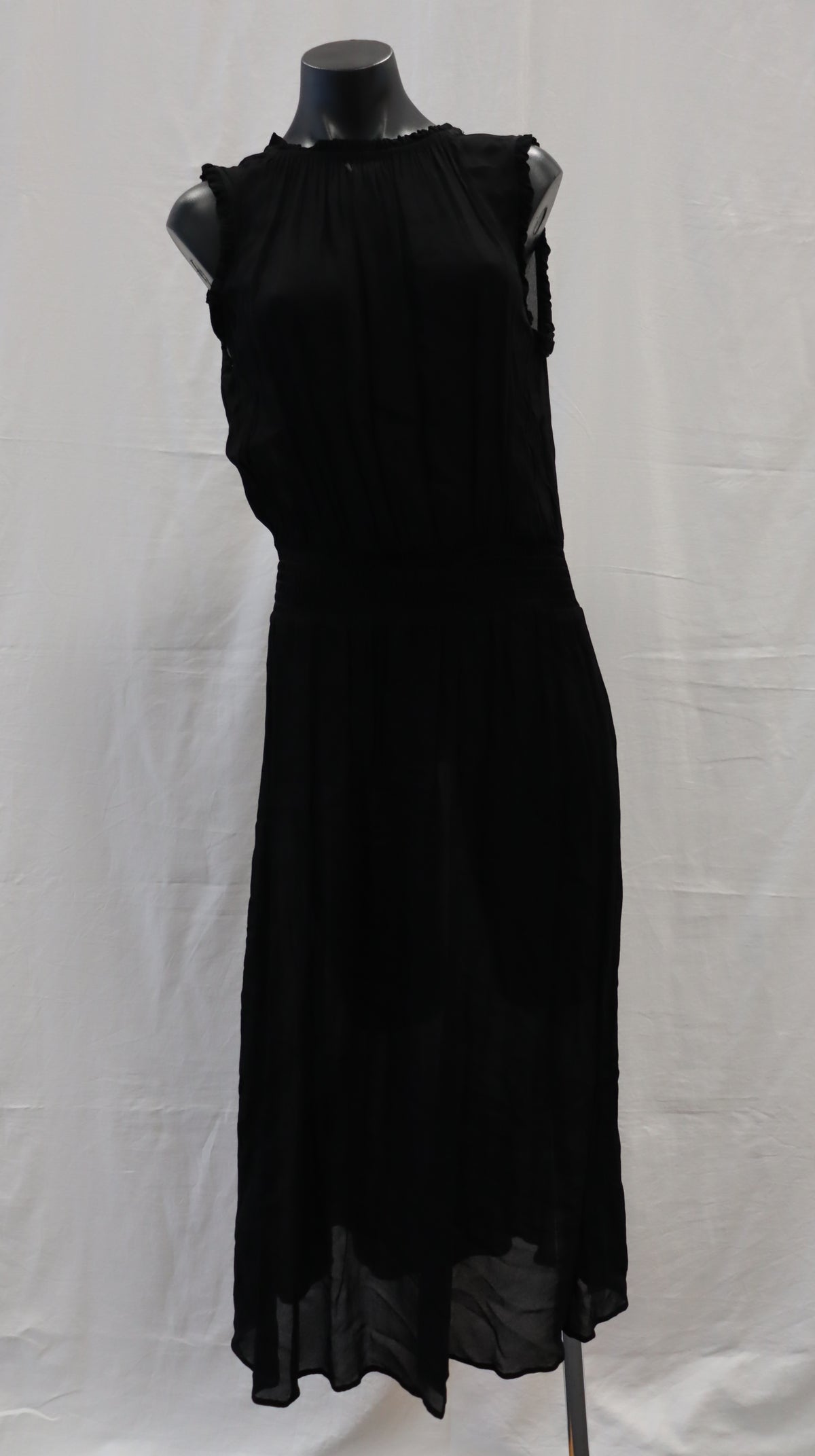 M A X Maxi Dress 14
