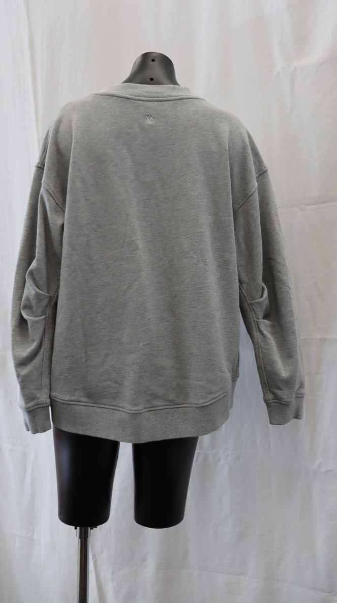 moochi Jumper M